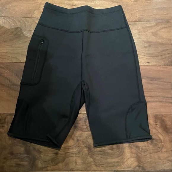 Bike Shorts - Picture 1 of 3